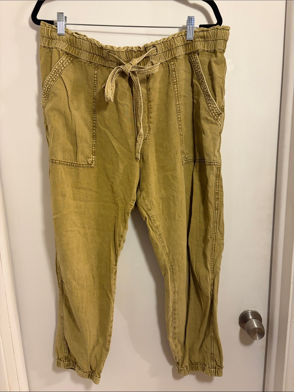 Anthropologie Drawstring Cargo Joggers Size XL - FLAW